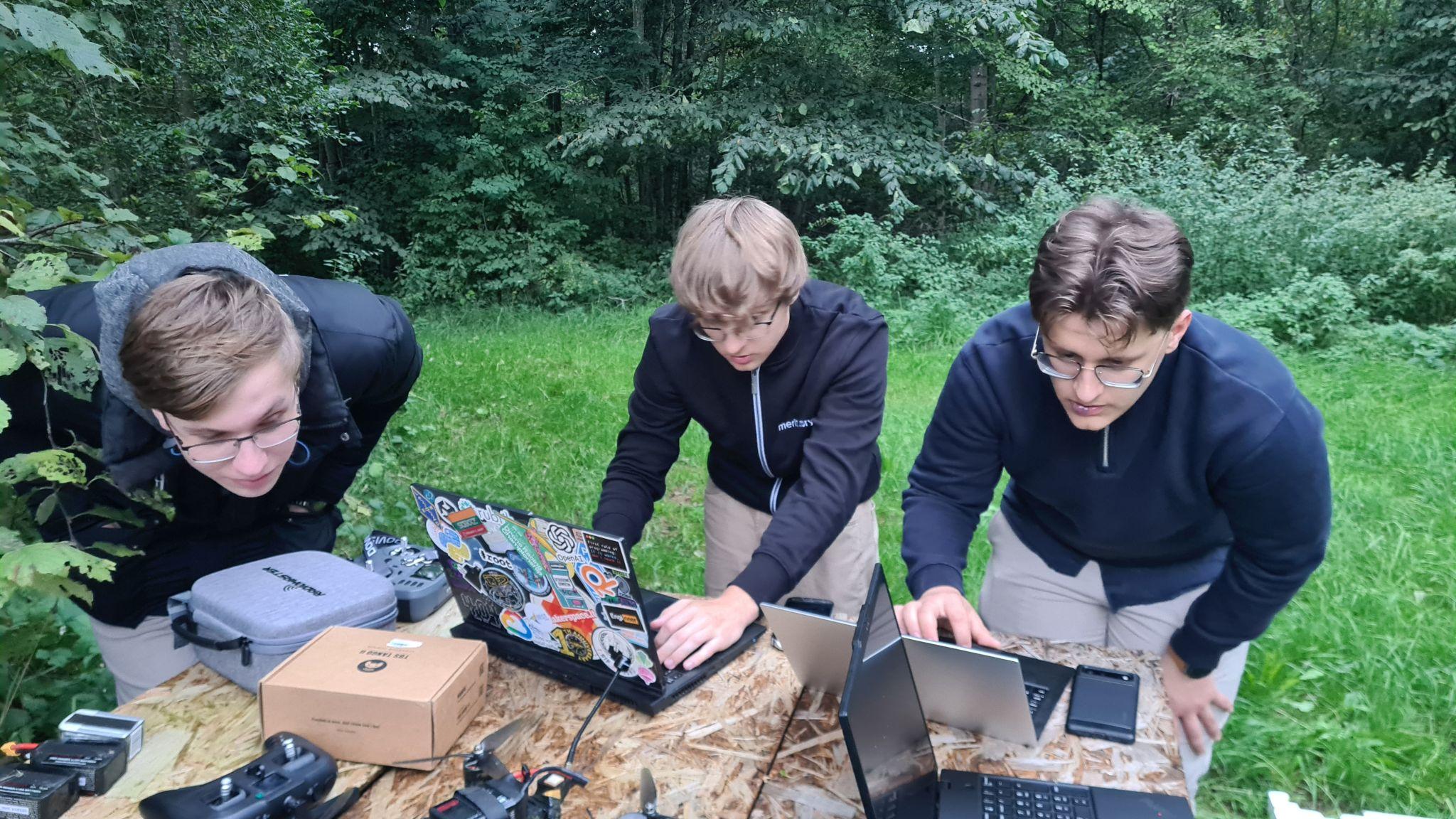 Šauliu Sąjunga - Testing